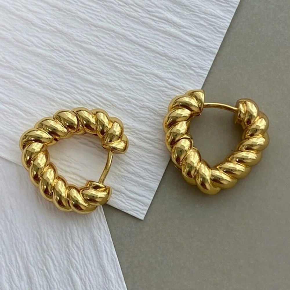 Gold Twisted Hoop Earrings 20mm Chunky Rope Hoops